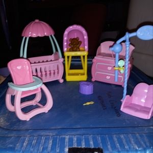 Cabbage Patch lil Sprouts nursery furniture
